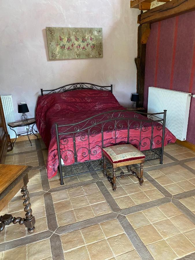Le Domaine De Tizo Hotel Saint-Victor-de-Morestel Kültér fotó